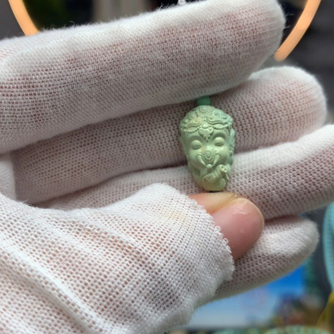 绿松石挂件未镶嵌