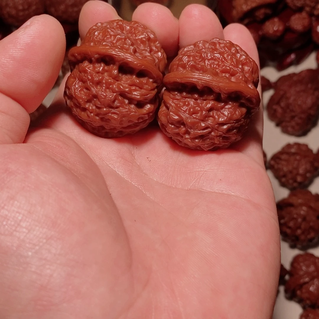 顺***心吊坠桃核越起劲越起劲