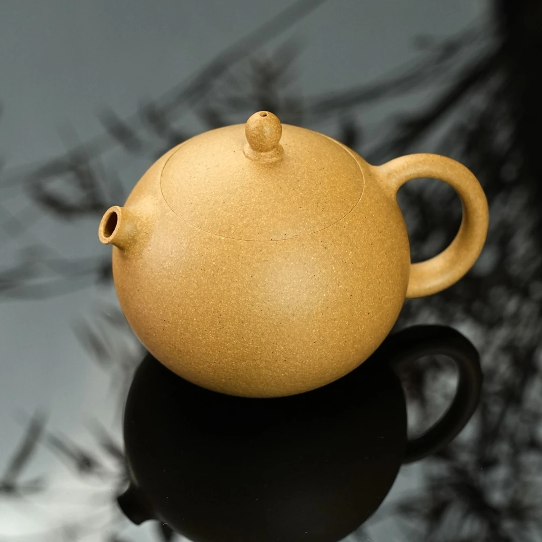 玉西施 黄金段泥 200cc 手工制品精美 高端紫砂壶