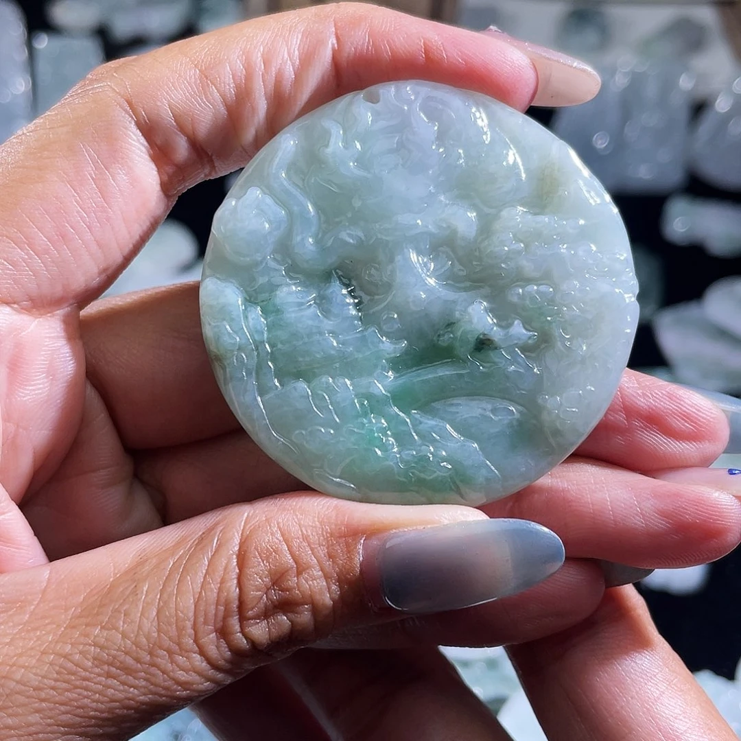 翡翠未镶嵌颈饰山水龙牌
