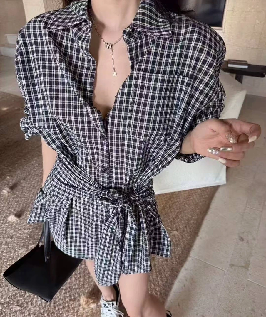 2025新款韩版时尚休闲百搭显瘦格子长袖衬衫女上衣