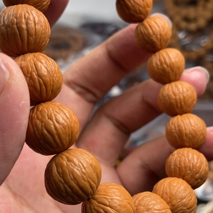 猴头核桃吊坠文玩手串