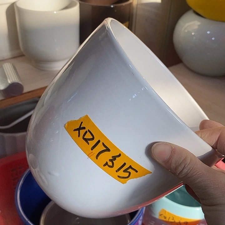 陶盆有孔 瑕疵针孔漏釉介意勿拍口 17高15