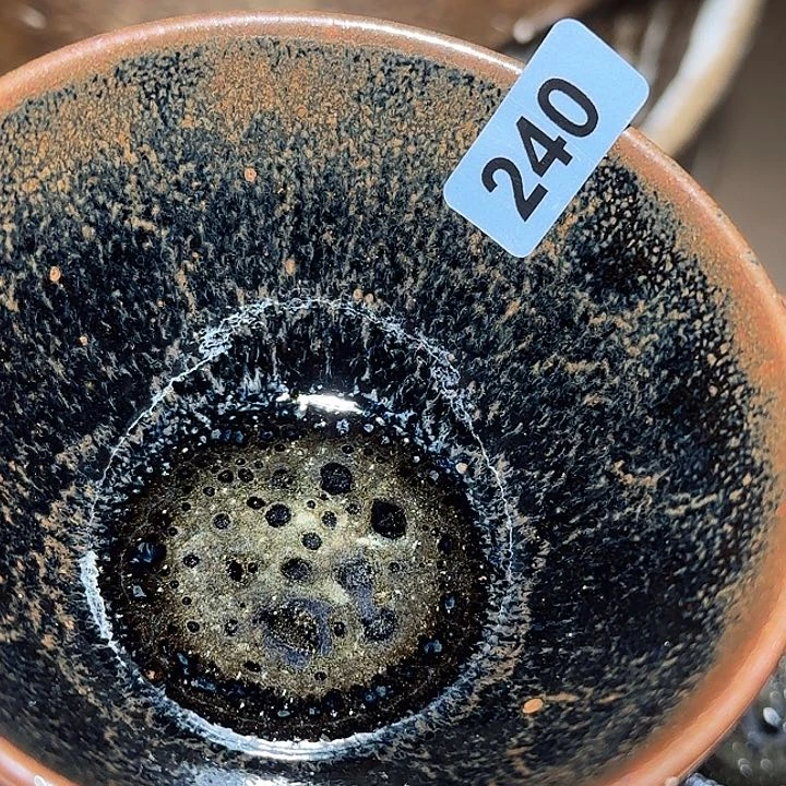 茶盏你的心也不变呢啊呜呜