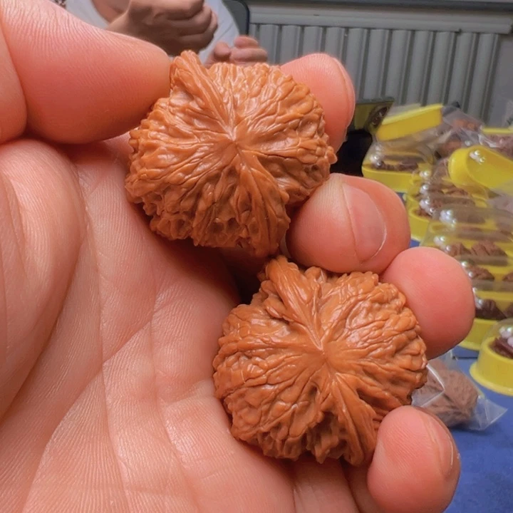 文玩核桃把件四*全品磨盘