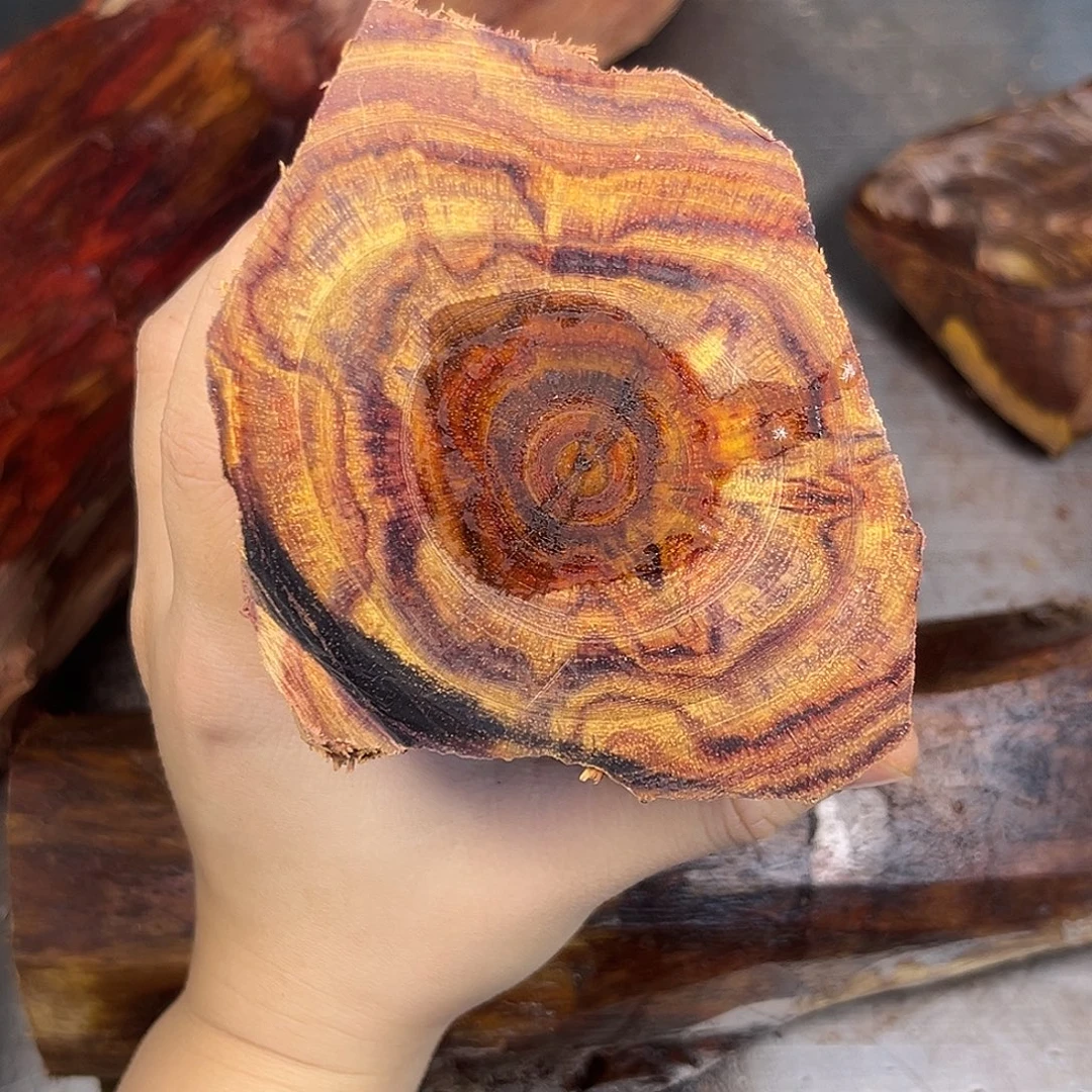 面***爸把件黄花梨/降香黄檀包料