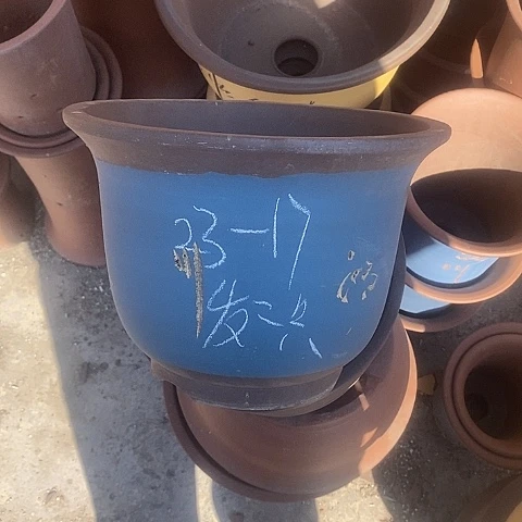 紫砂中国宜兴紫砂花盆，