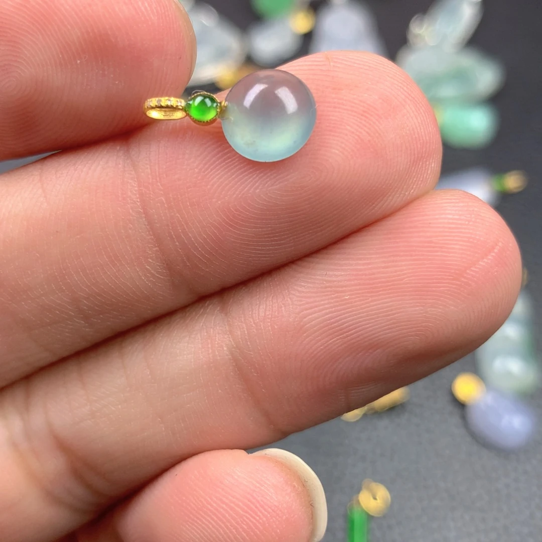 【闪购商品】翡翠18K金镶嵌颈饰翡翠