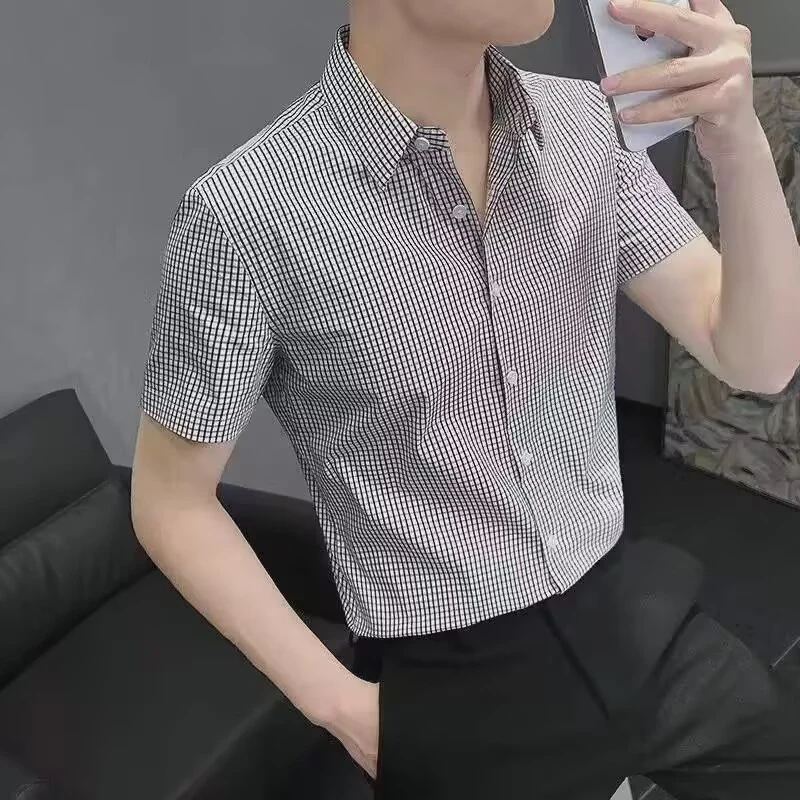 优桓小格子短袖T恤衬衫男士夏季新款冰丝高级感百搭商务时尚衬衣