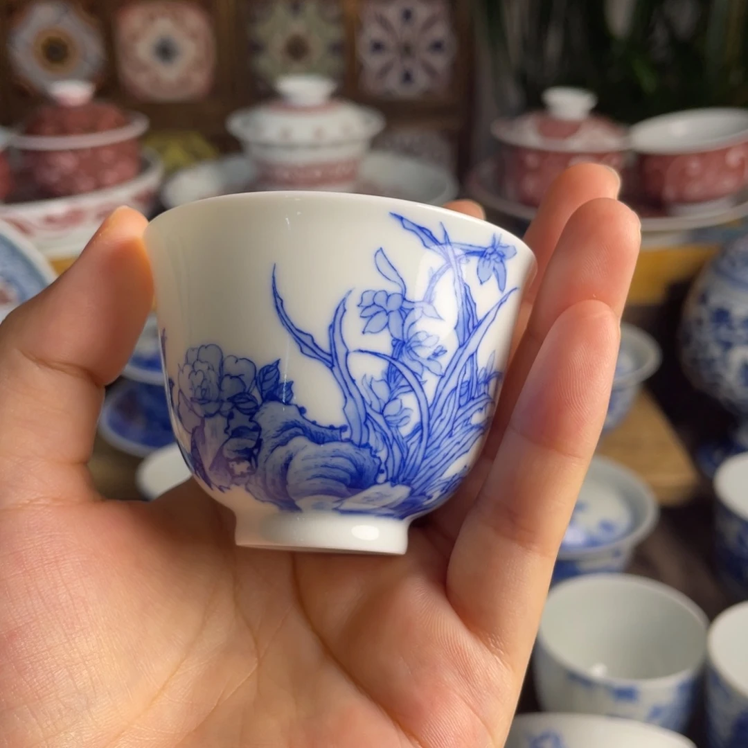 11景德镇青花兰花杯