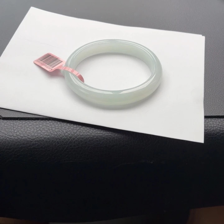 翡翠未镶嵌手镯翡翠