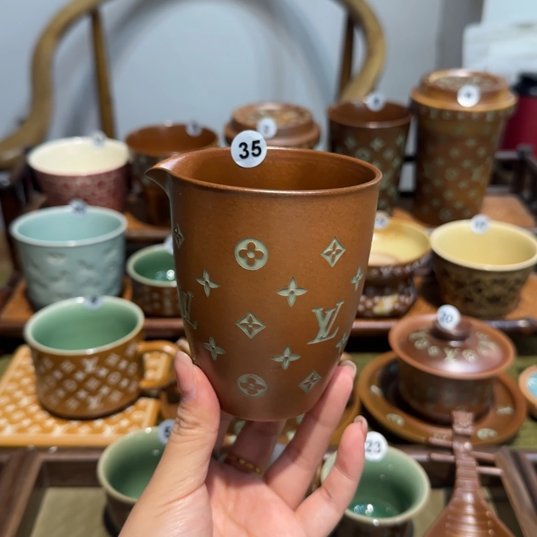 逍****龙泉青瓷小满青瓷