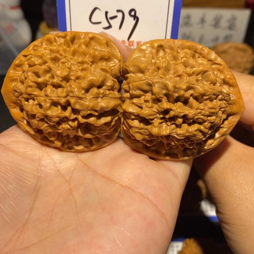 桃核把件46官帽c579