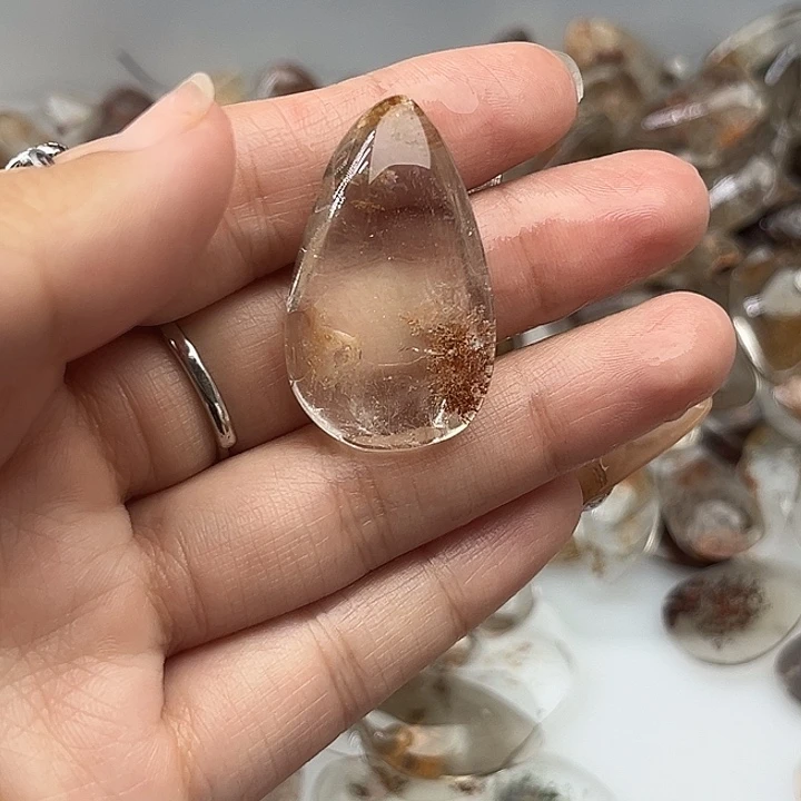 未镶嵌吊坠(赠链)水晶