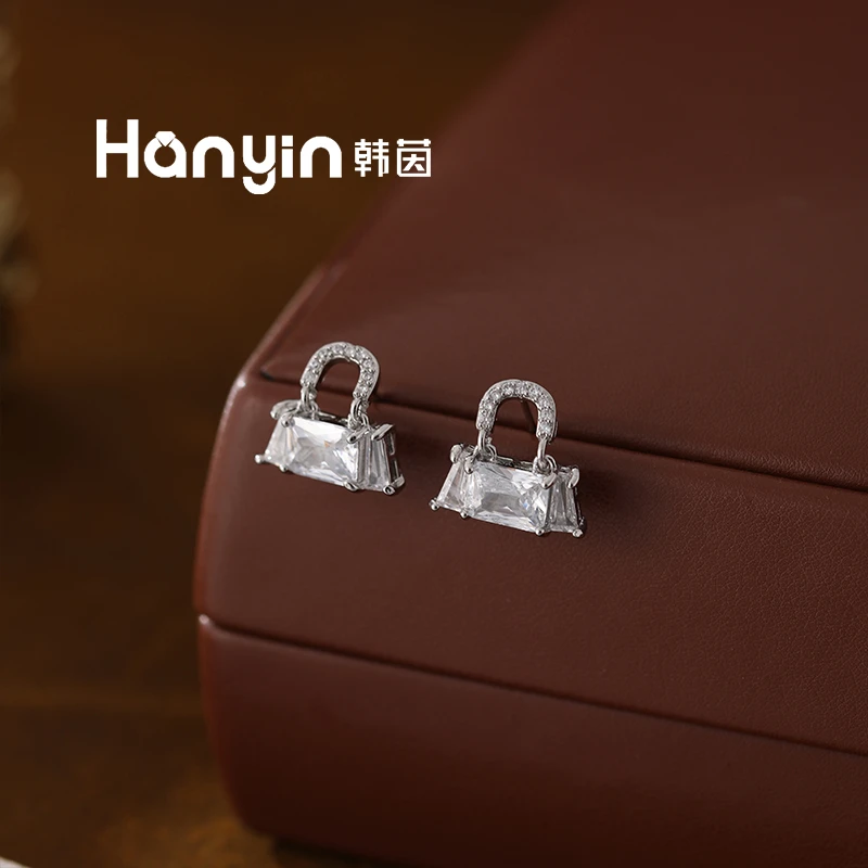 铜合金合成锆石耳饰 925银针韩版气质超闪满镶包包耳钉AAA