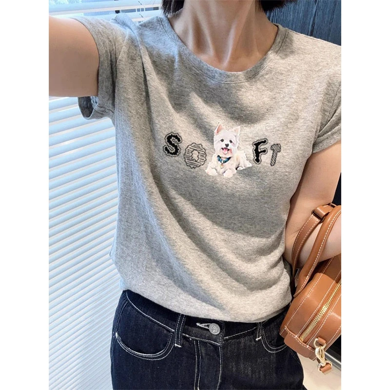 2025夏季新款高级灰印花短袖T恤女时尚显瘦减龄洋气拉领修身上衣