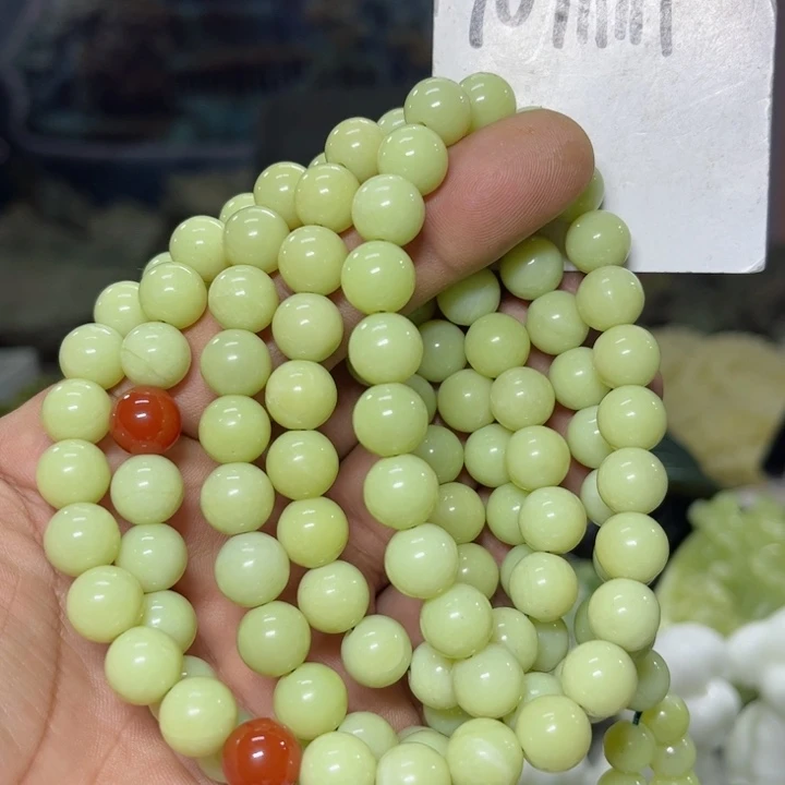 蛇纹石玉项链未镶嵌