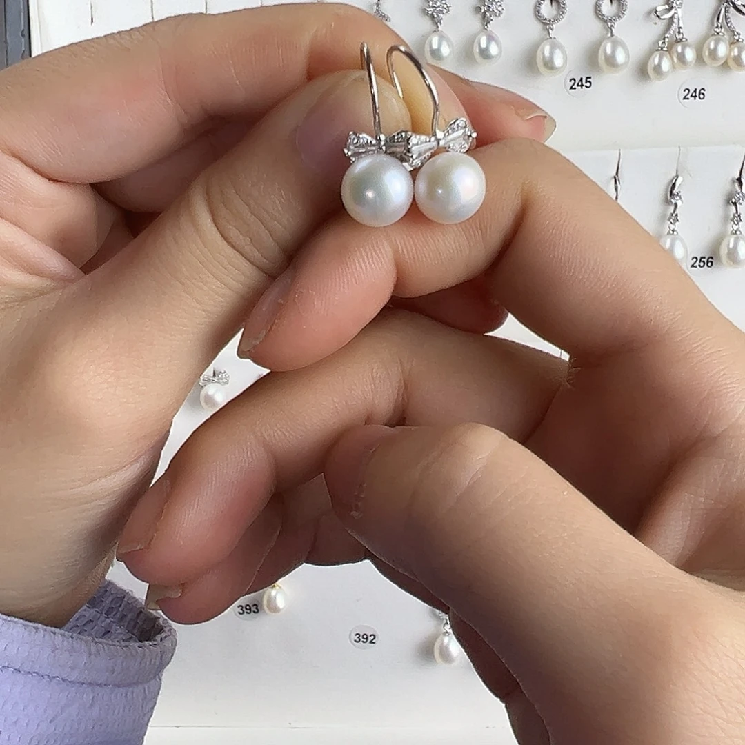 银S925镶嵌淡水珍珠耳饰