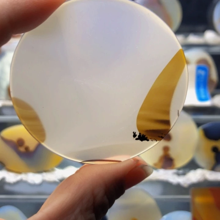 合金玛瑙/玉髓珠宝奇石61