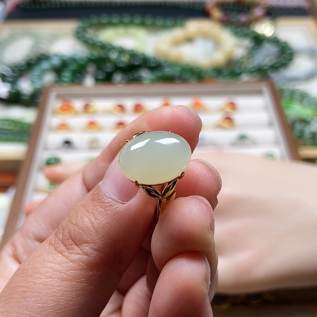 手链银S925镶嵌和田玉S****a