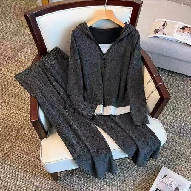 a028时尚休闲新款减龄气质韩版百搭套装秋大码显瘦上衣宽松