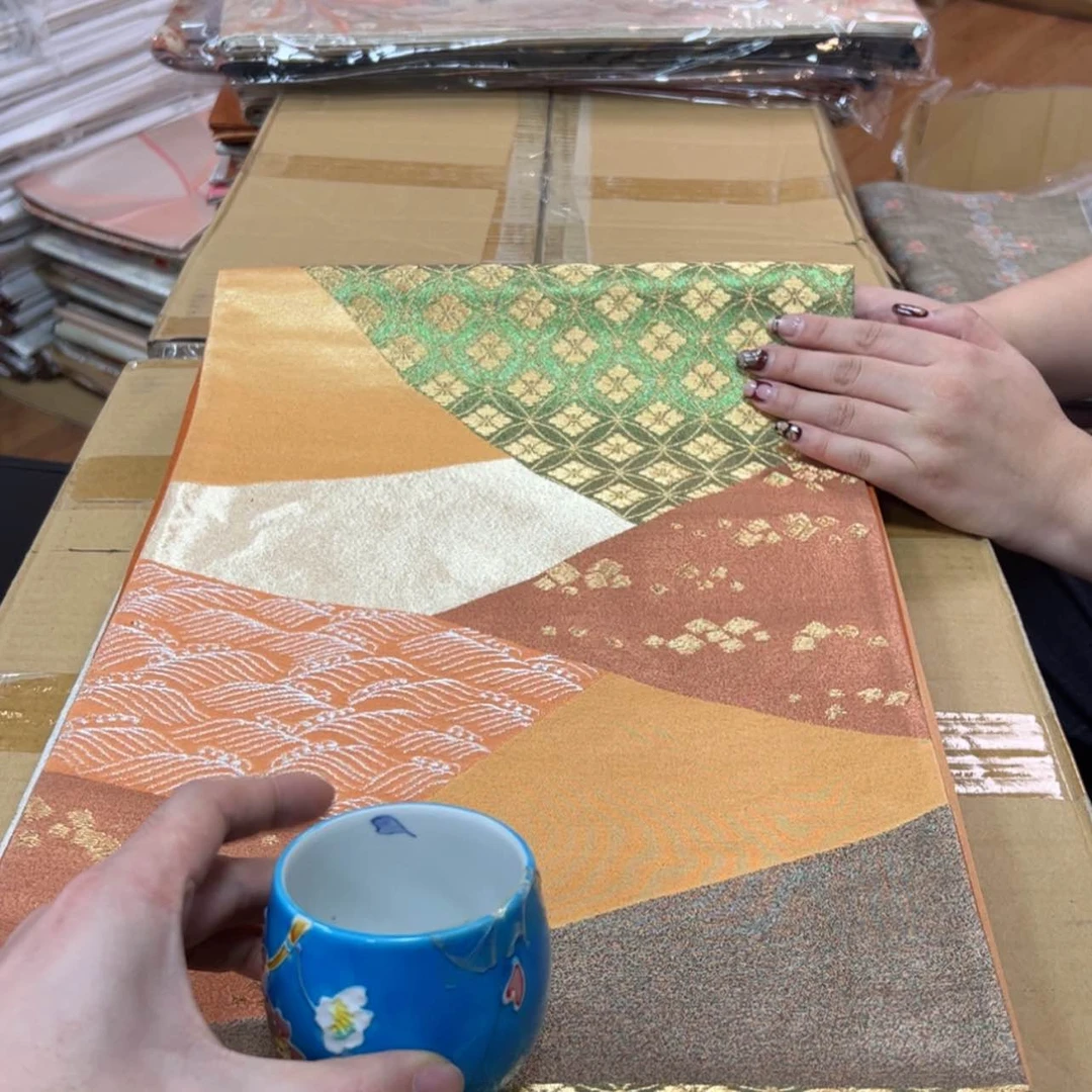 【闪购商品】清**月陶瓷艺术品