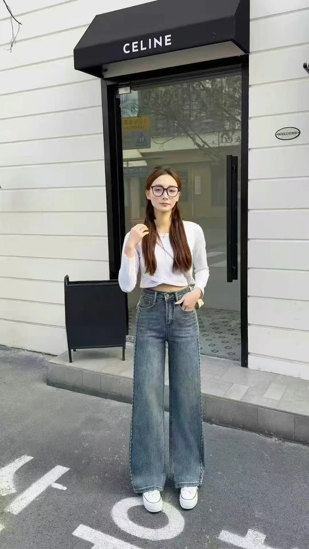 高腰宽松直筒牛仔裤女显瘦百搭阔腿裤春秋新款