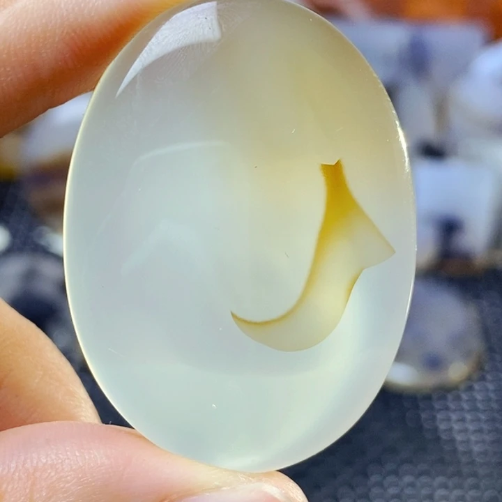 玛瑙/玉髓未镶嵌珠宝半成品