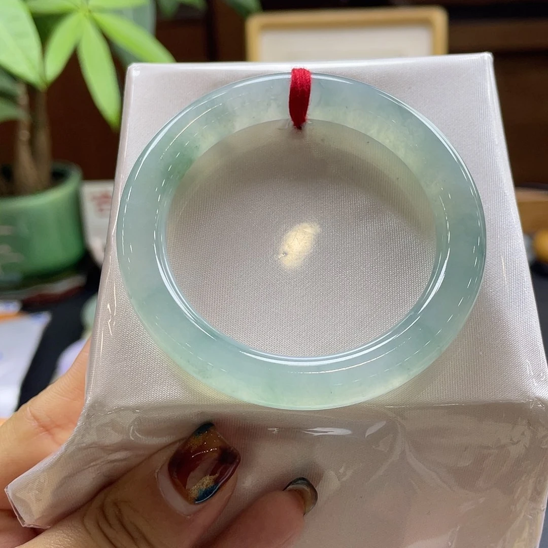 翡翠未镶嵌手镯50 号链接