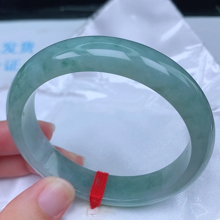 未镶嵌手镯翡翠天然