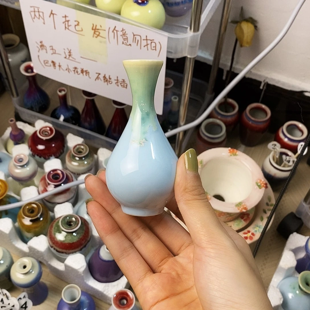 摆件巴掌大不插花景德镇高温陶瓷小花器