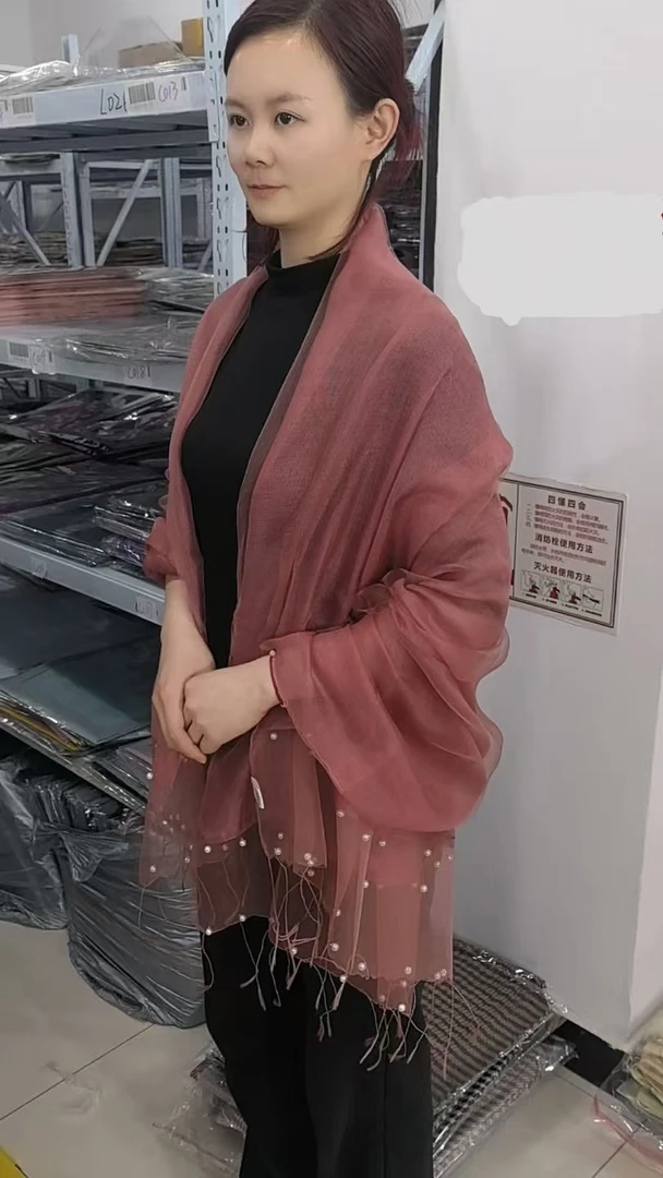 C060 皮粉大钉珠 桑蚕丝羊毛围巾时尚百搭围巾丝巾披肩 100*200