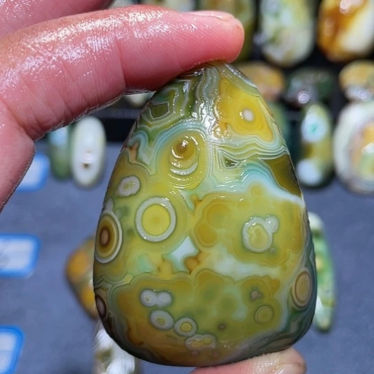 【闪购商品】玛瑙/玉髓未镶嵌珠宝奇石