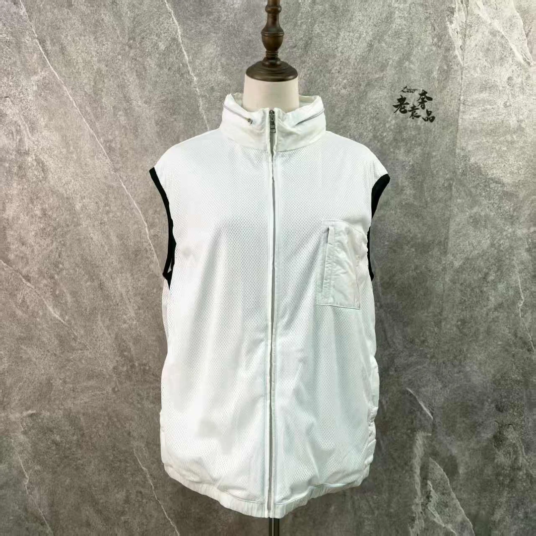 99新 Prada/普拉达  海囤K/普拉达衣服/XXL码/gu88432