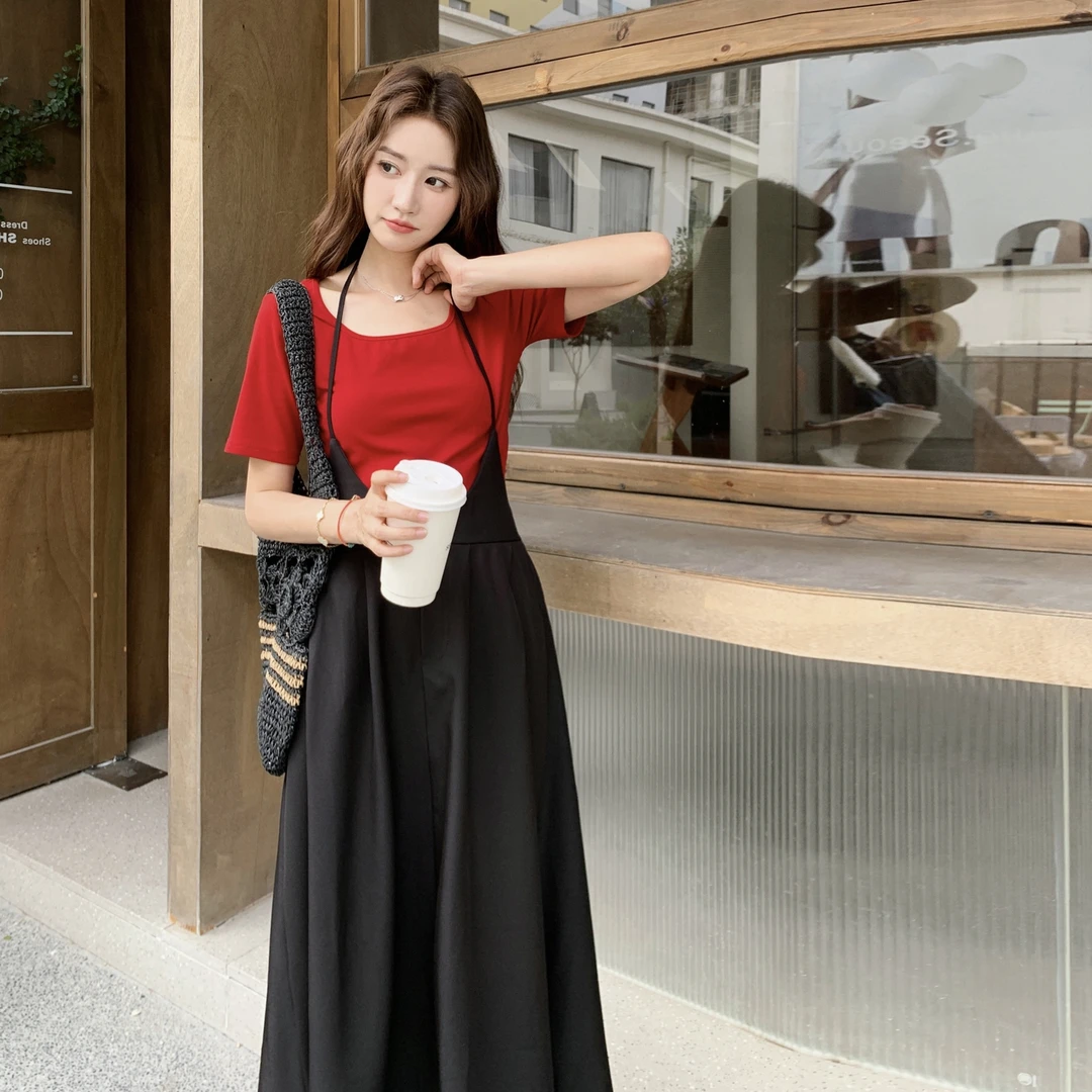 法式气质复古U型T恤挂脖背带裙两件套女夏2025新款时尚御姐范套装