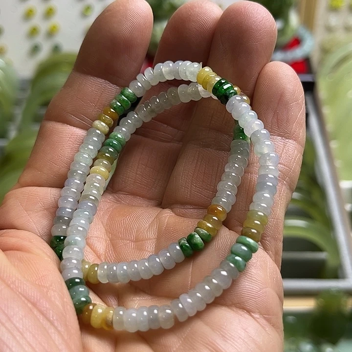 未镶嵌蛇纹石玉吊坠(不含链)