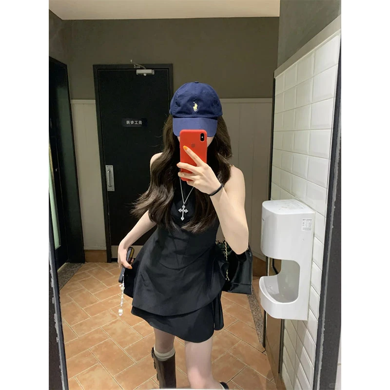 法式时尚复古高级感黑色无袖背心连衣裙收腰显瘦百搭休闲A字短裙