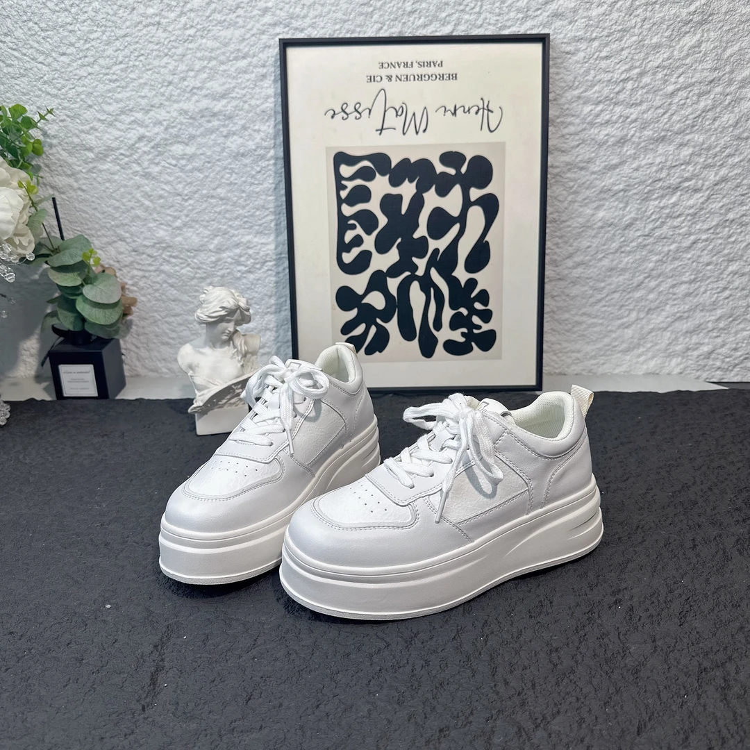 小白鞋百搭厚底秋季韩版运动休闲时尚透气潮流2508