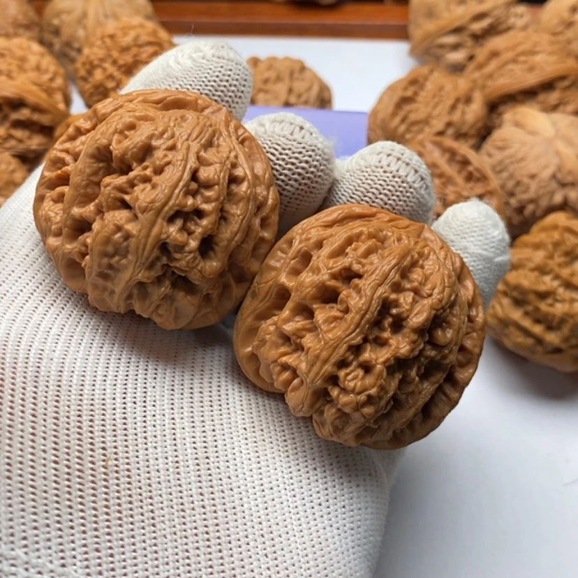 【闪购商品】文玩核桃把件a****e22粗筋