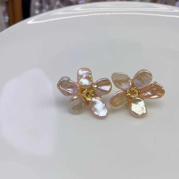 未镶嵌耳饰淡水珍珠