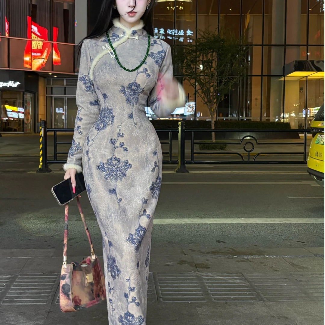 LHMknk1画报夫人原创自制厚款针织水貂毛秋冬旗袍 青花瓷珠帘旗袍