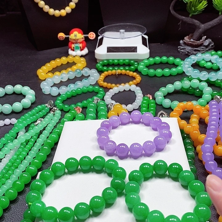 嗯*紫色。 13+。   14颗。