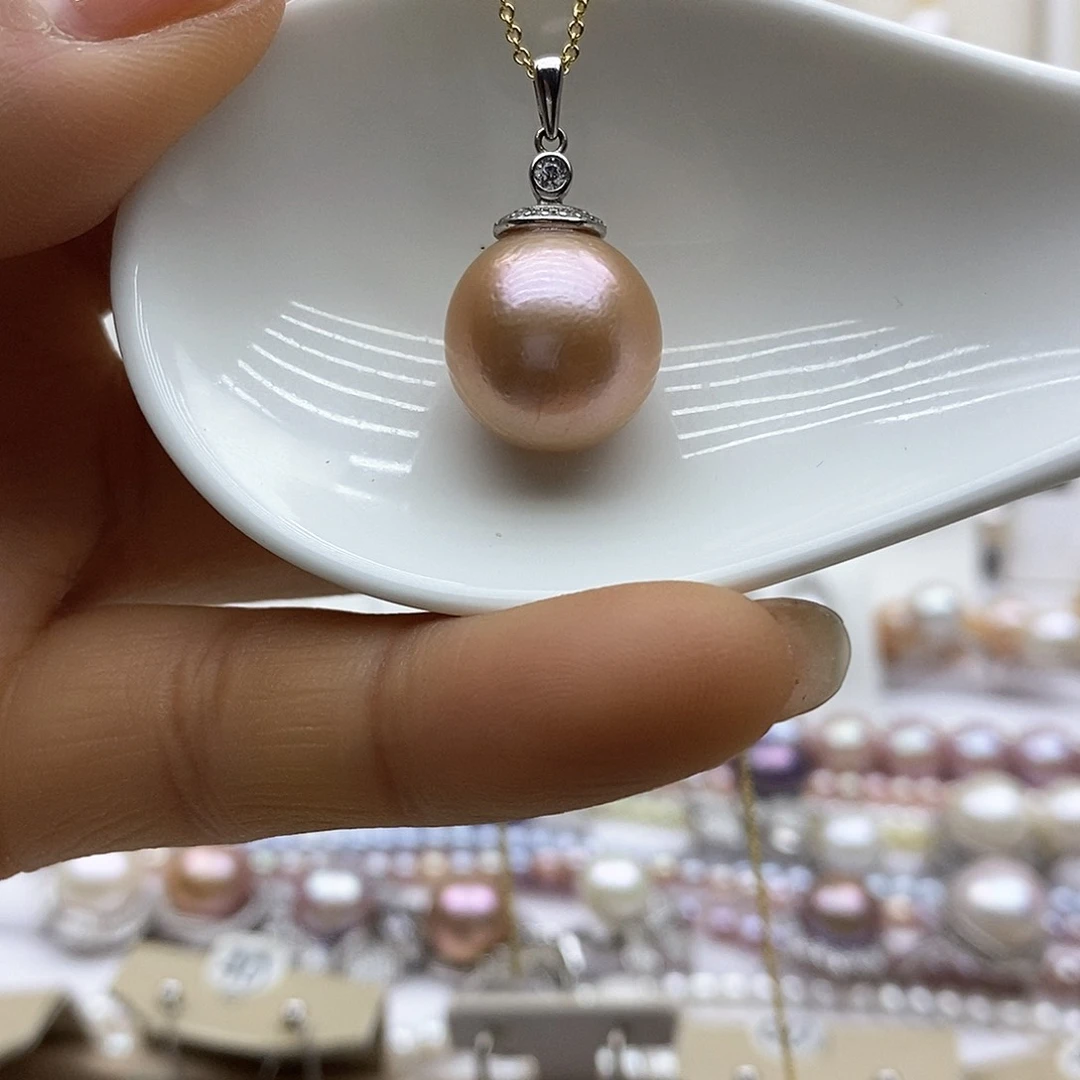 淡水珍珠吊坠(赠链)银S925镶嵌