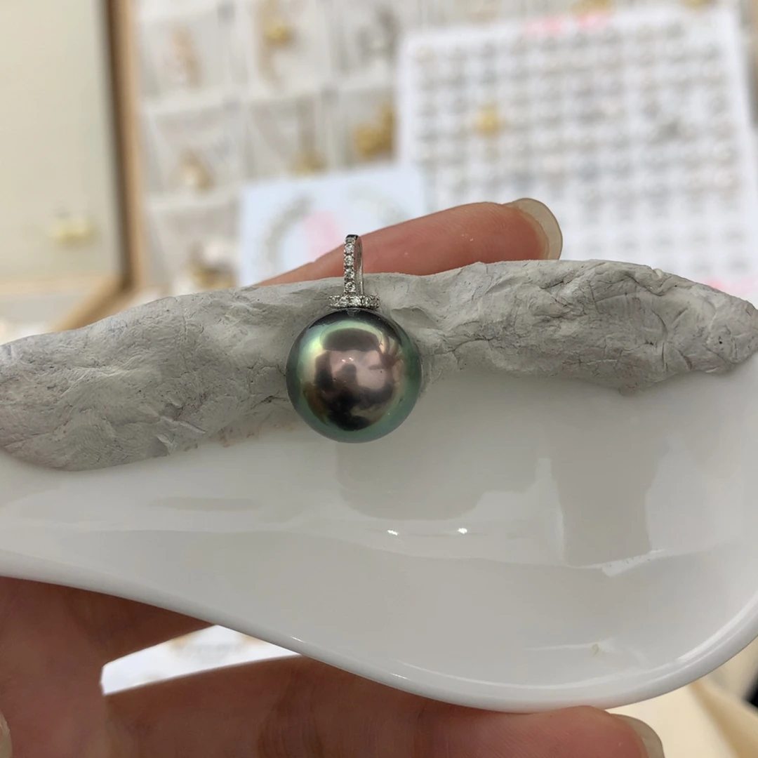 裸珠海水珍珠孔雀绿镜面极光大瑕疵正圆