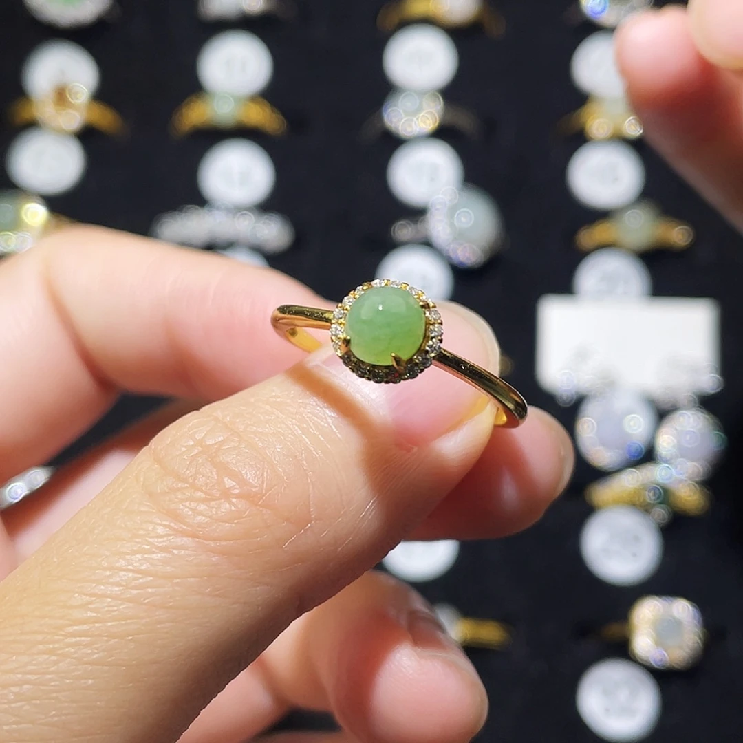 翡翠未镶嵌戒指戒指