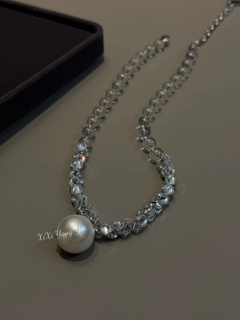 XiXi Yang Y .“一眼定情”小众设计师镶嵌轻奢项链小众高级感