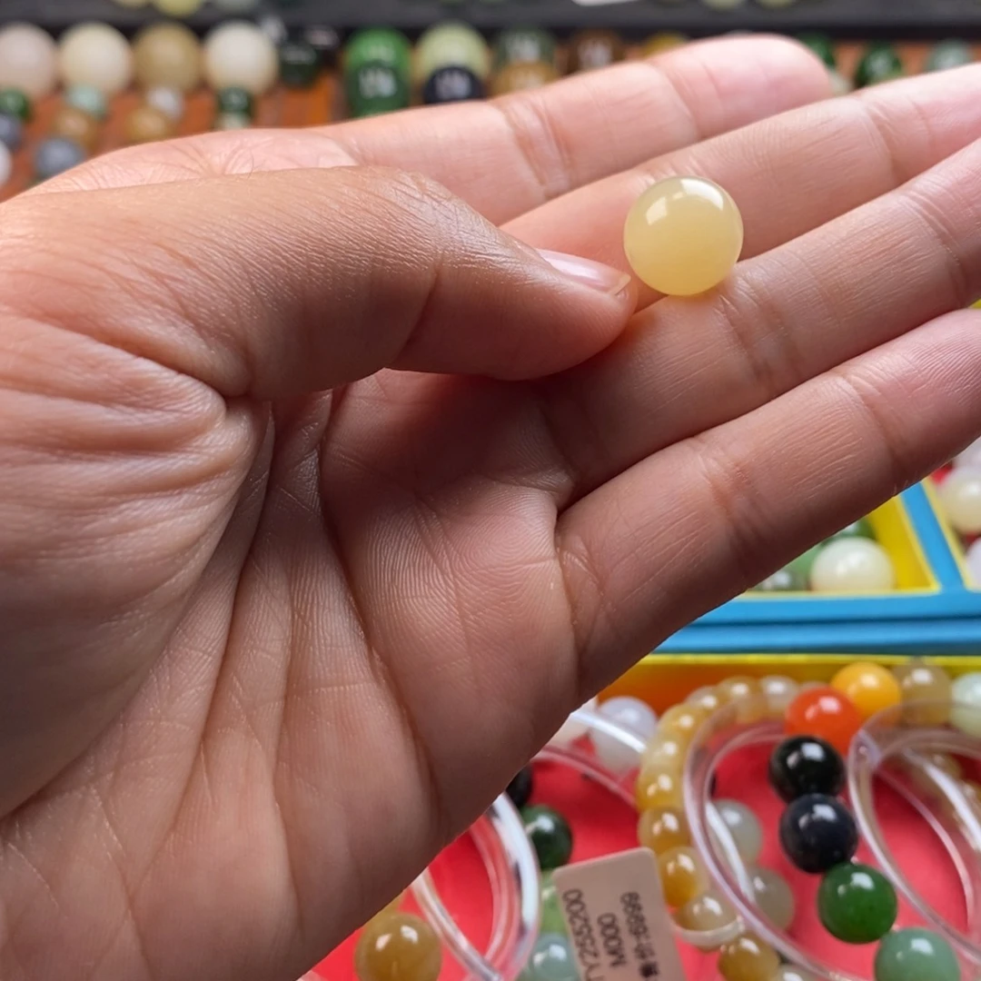 和田玉未镶嵌珠宝奇石卡12蜂蜜水y