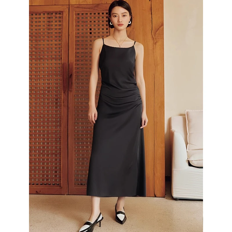 37947【依系列】黑色修身吊带连衣裙3J181183D