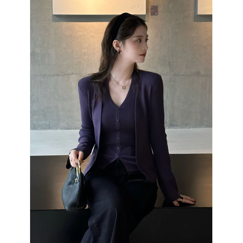 巨好看的紫色v领吊带针织开衫小香风叠穿两件套女早秋小个子上衣