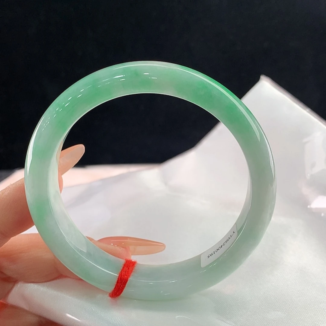 【闪购商品】未镶嵌手镯翡翠57，56/57